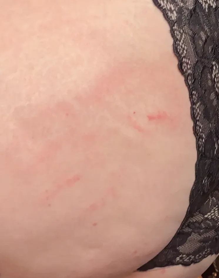 Andrea, 28