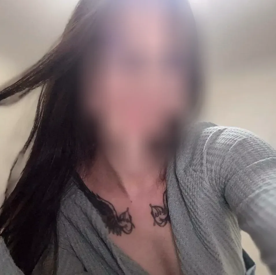 Tijana, 19
